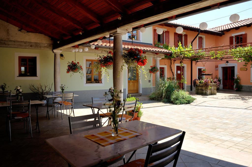 Tourist Farm Dujceva Domacija Vremski Britof Exterior foto