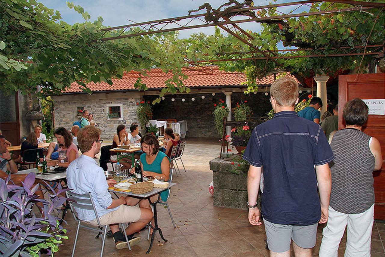 Tourist Farm Dujceva Domacija Vremski Britof Exterior foto